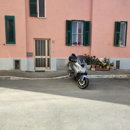 App - Il Fenicottero Con Parcheggio Gratuito Ad Orbetello Villa Bagian luar foto